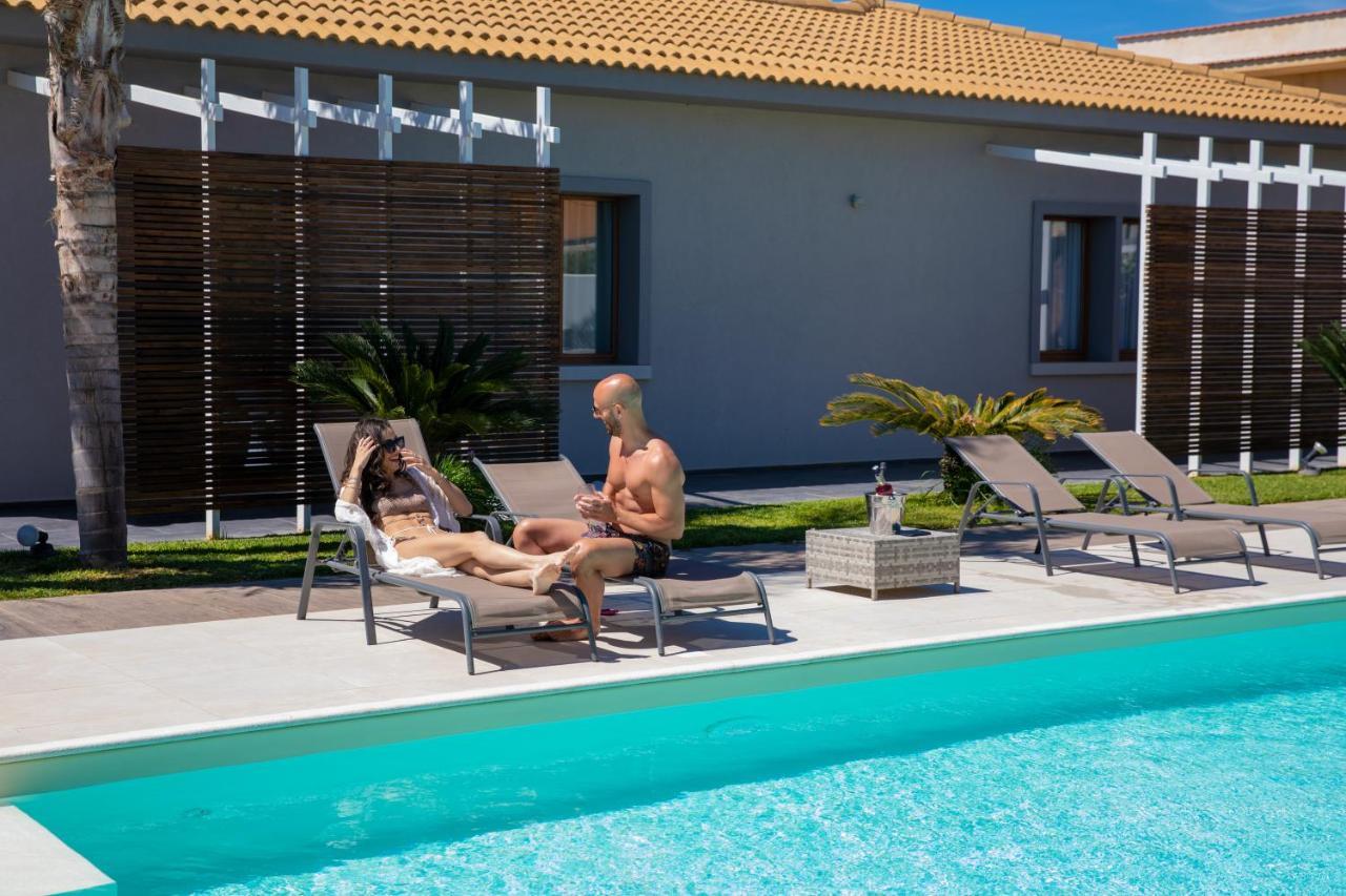 Aqua Venere Pool & Suites Марсала Экстерьер фото